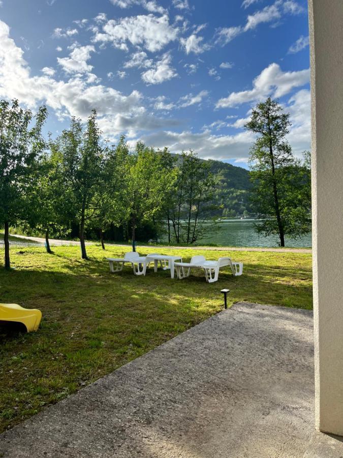 Cobras Plivsko Jezero, Jajce Villa Luaran gambar