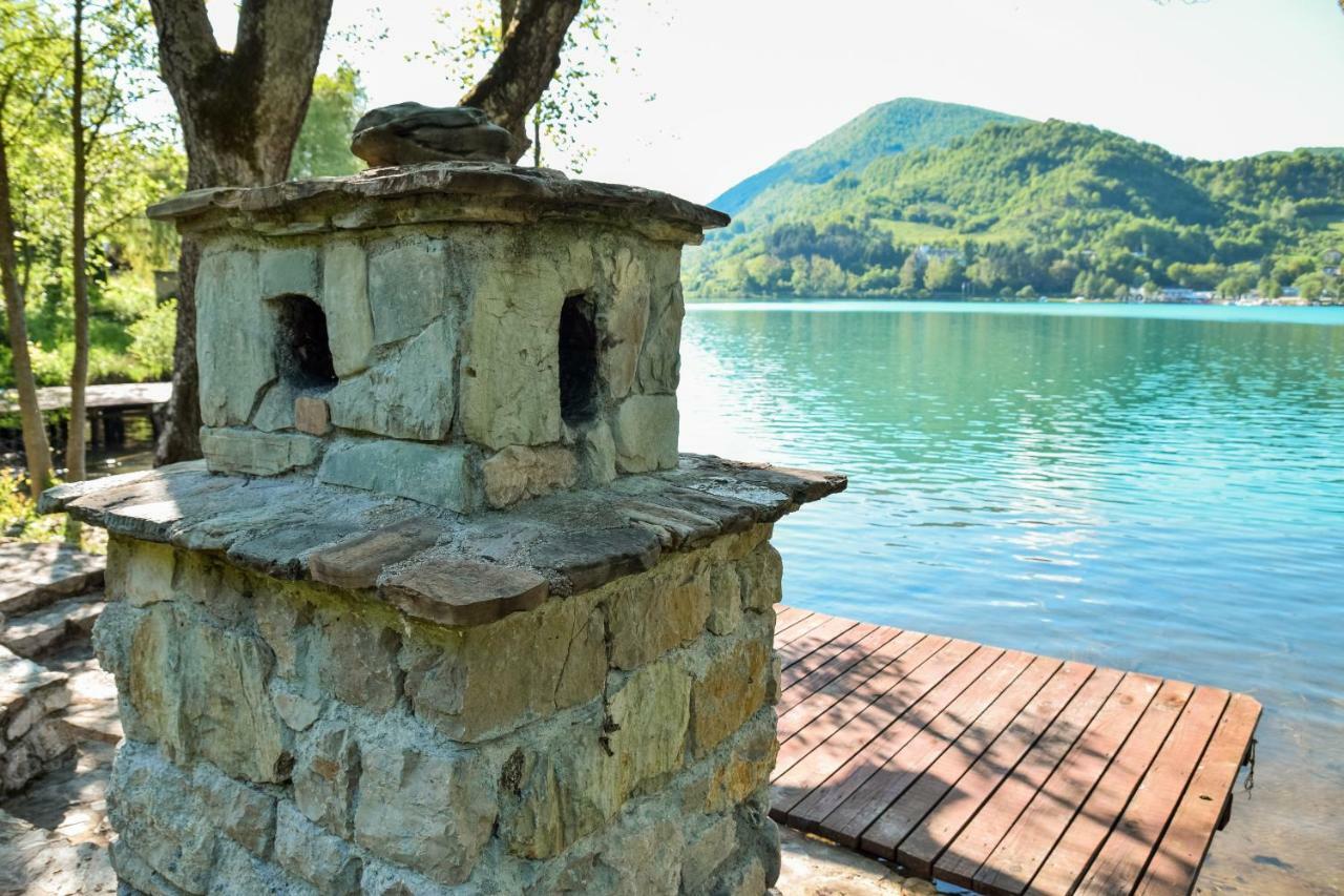 Cobras Plivsko Jezero, Jajce Villa Luaran gambar